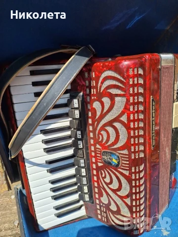 Акордеон Weltmeister и Капричи