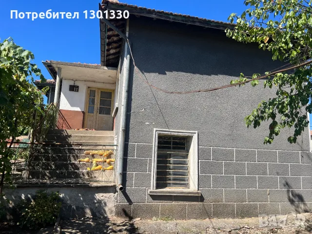 Двуетажна къща село Иваново , снимка 3 - Къщи - 55992344