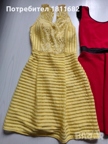 Лот три рокли и две блузи, снимка 4 - Рокли - 54291178