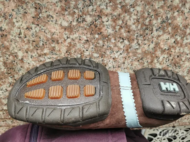 Нови мокасини Helly Hansen , снимка 3 - Дамски ежедневни обувки - 50321582