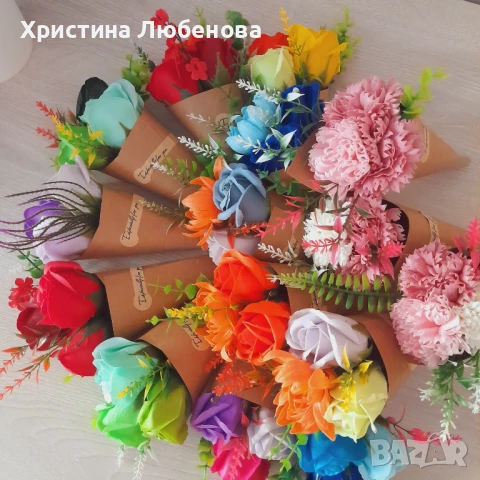 Букети от пластични цветя , снимка 4 - Изкуствени цветя - 51375088