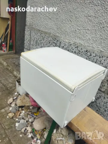 Малък хладилник 55/34/44 см подходящ за инкубатор , снимка 2 - За птици - 48490957