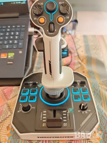 Thrustmaster SOL-R 1 Flightstick – 44 бутона, H.E.A.R.T., RGB, T.A.R.G.E.T.