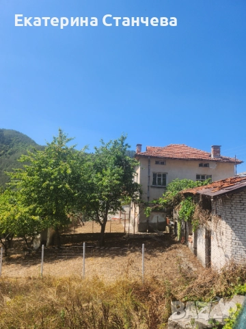 Продава имот, снимка 1