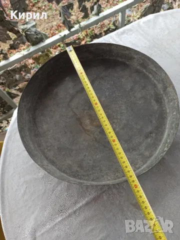 Медна тава., снимка 2 - Антикварни и старинни предмети - 49152854