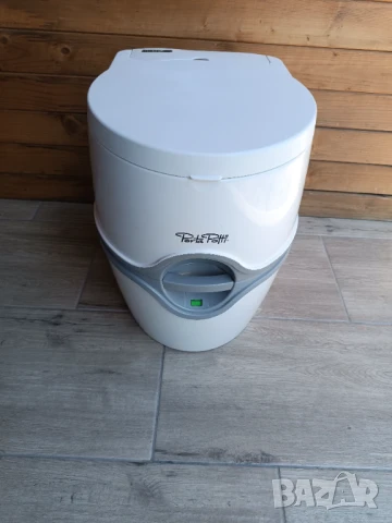 Химическа тоалетна Thetford 565E, снимка 1