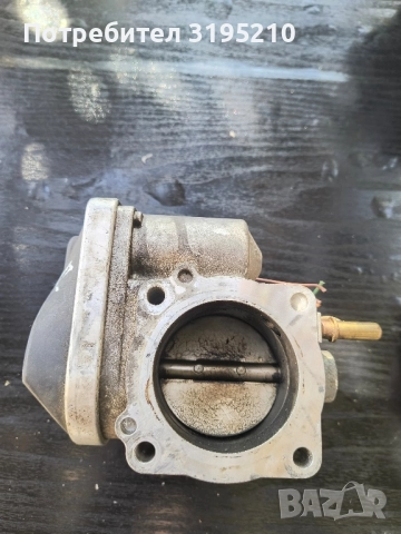 Дросел Рено 2.0 , снимка 2 - Части - 51663190