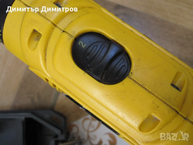 Продавам винтоверт DEWALT DC 756 с батерии Li-ion 2.5 Ah, снимка 7 - Винтоверти - 53114679