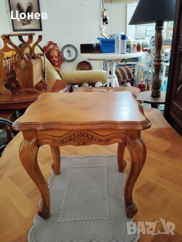 Помощна масичка Луи XV 