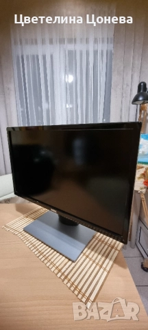 монитори Dell 19", снимка 4 - Монитори - 52497503