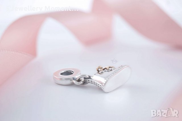 Талисман Pandora сребро 925 Baby Shoe Dangle Charm, снимка 3 - Гривни - 39439436