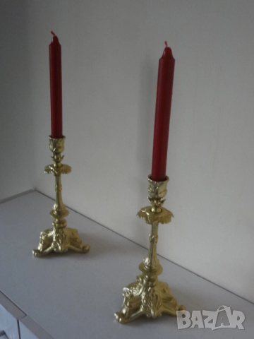 Комплект от 2 бр. бронзови свещника, снимка 2 - Антикварни и старинни предмети - 53079677