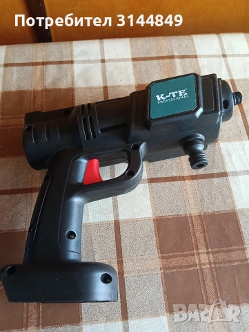 Акумулаторна водоструйка , снимка 5 - Парочистачки и Водоструйки - 53996545