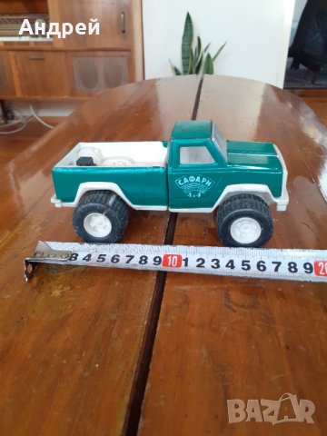 Стара количка,Джип Сафари, снимка 3 - Други ценни предмети - 31221846