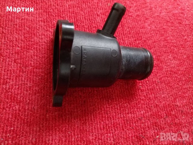 Корпус за термостат за Рено Меган Сценик, снимка 1