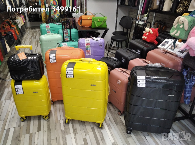 Пътнически куфари и дамски чанти , снимка 17 - Чанти - 44668016