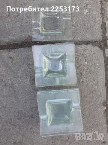 Стъклен руски поднос за сервиране,вази и стъклени пепелници, снимка 5 - Прибори за хранене, готвене и сервиране - 49247330