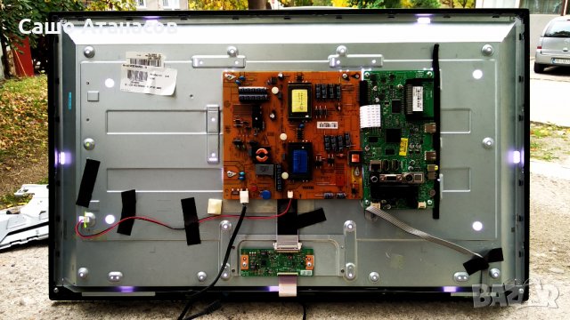 HITACHI 32HXC41 със счупена матрица ,17MB95S-1 ,17IPS19-5 ,6870C-0442B ,VES315WNDL-01 ,17LD143-4, снимка 5 - Части и Платки - 30580733