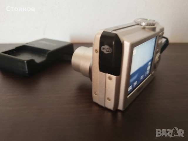 Nikon Coolpix P2 5.1MP Japan, снимка 9 - Фотоапарати - 45481242