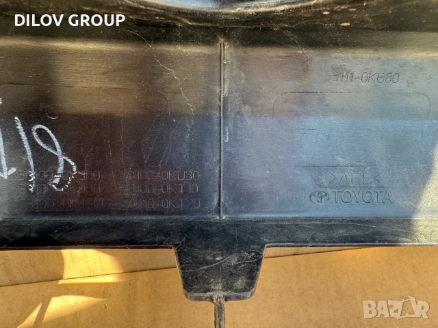 Решетка Toyota Hilux VIII 8 | 2020, снимка 3 - Части - 51247863