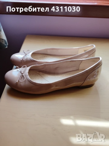Балерини Clarks 39.5 номер, снимка 5 - Дамски ежедневни обувки - 53807299