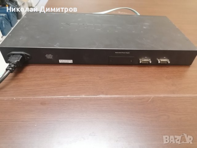 Продавам 24 портов switch Dlink DGS-3120-24SC, снимка 2 - Суичове - 42228022