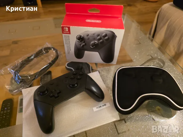 Nintendo Switch Pro Controller, снимка 1
