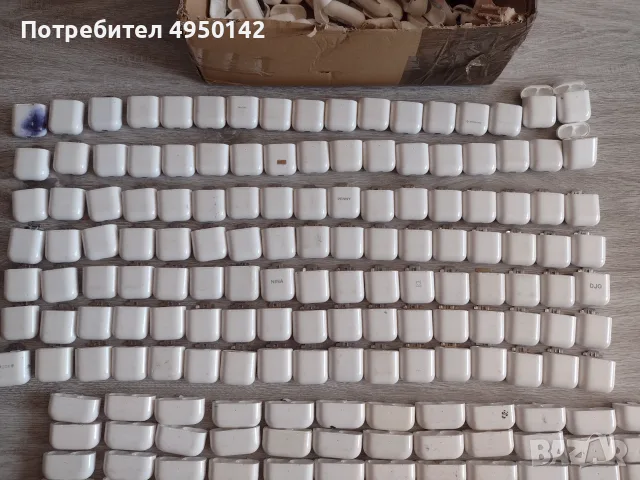 Лот от Apple Airpods Case 1/2/PRO  за части, снимка 4 - Bluetooth слушалки - 56087708