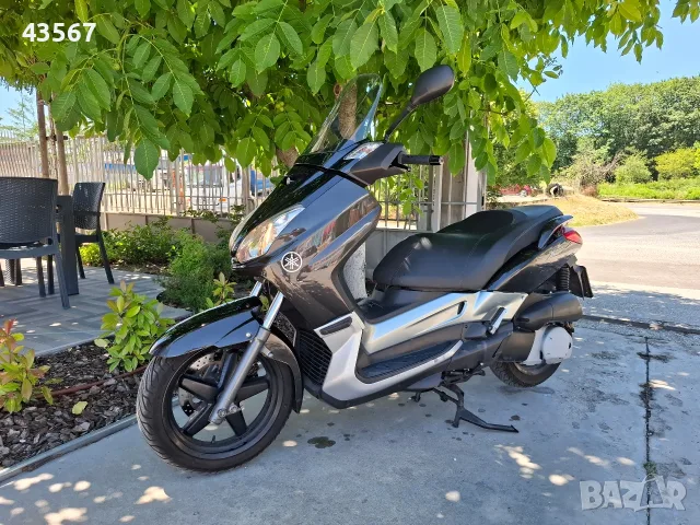 yamaha x max 250 i -перфектен , топ състояние 