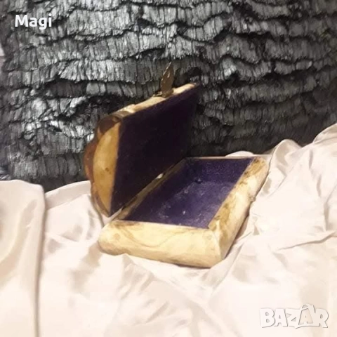 Бижутерка, снимка 2 - Антикварни и старинни предмети - 52873154