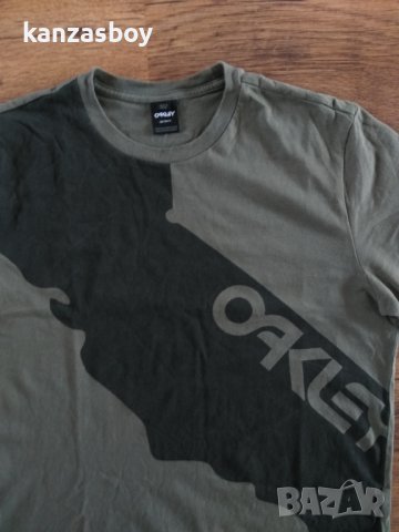 oakley - страхотна мъжка тениска, снимка 1 - Тениски - 40075643