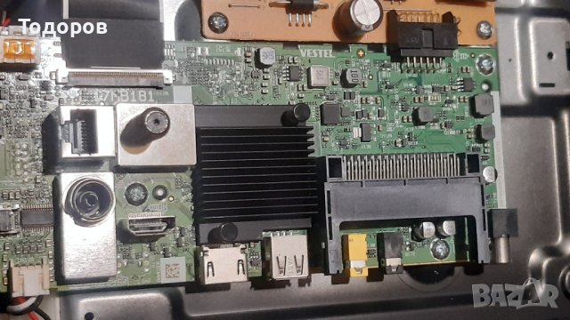 32"Hitachi 32HK4300 led,smart tv със счупен екран на части, снимка 5 - Телевизори - 42734423