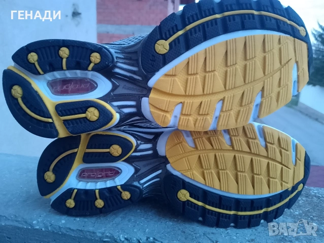 Saucony progrip guide2 номер 43, снимка 17 - Маратонки - 53978825