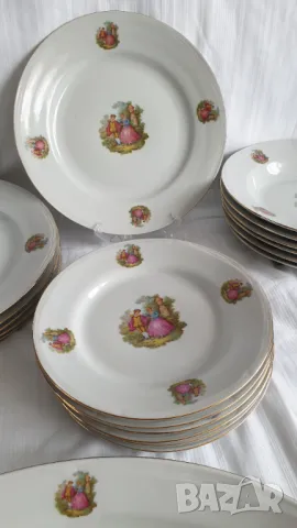 Порцеланов сервиз "Ромео и Жулиета"-Разград -20части, снимка 5 - Антикварни и старинни предмети - 48137397
