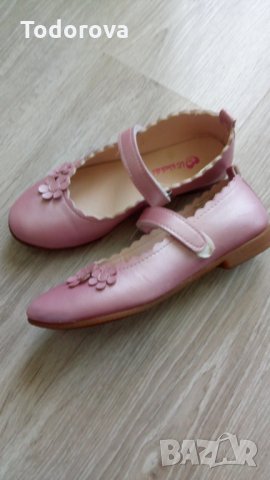 Обувчици пепел от рози , снимка 1 - Детски обувки - 30093176