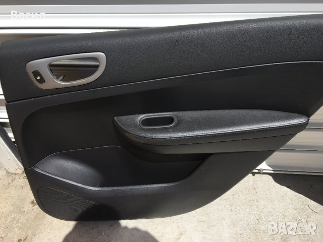 Кожени кори на вратите от комби Peugeot 307 SW 2.0 HDI 2.0hdi 136к.с Пежо 307 СВ Комби 2.0 ХДИ 2.0хд, снимка 4 - Части - 29567869