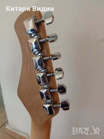 Продавам електрическа китара Fire Legend Cornel, снимка 9 - Китари - 52813546