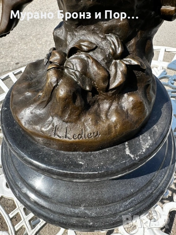 Голяма Авторска Бронзова Скулптура от L. Ledieu (Франция) – 22 кг / 75 см, снимка 3 - Антикварни и старинни предмети - 53984395