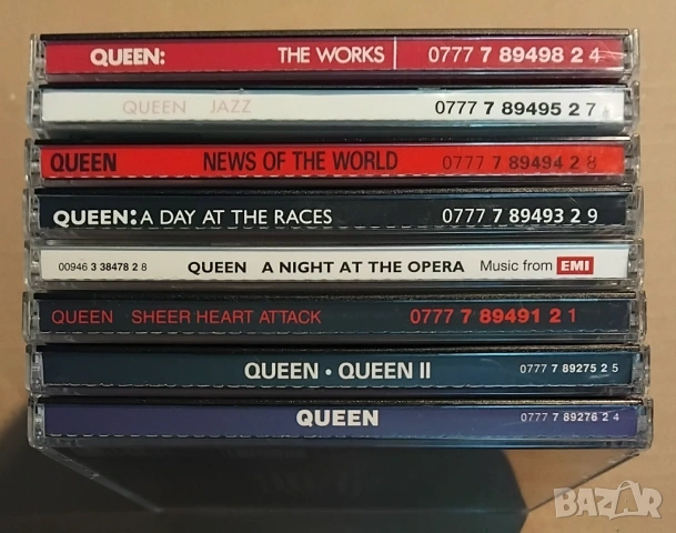 Оригинални CD дискове на Queen