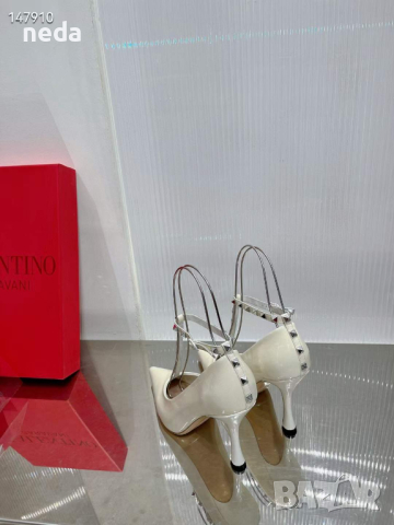 Valentino (реплика) 64, снимка 6 - Дамски обувки на ток - 44518331