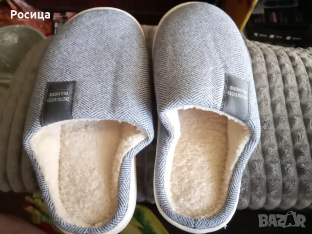 Дамски пантофи чехли номер 40 размер на стелката 25 см нови.