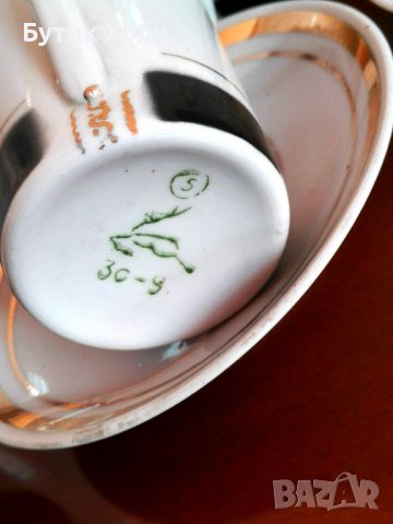 Съветски порцеланов сервиз, снимка 8 - Антикварни и старинни предмети - 36772467