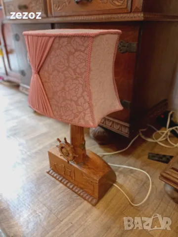 Лампа ретро дърво-1958г., снимка 3 - Настолни лампи - 47505830