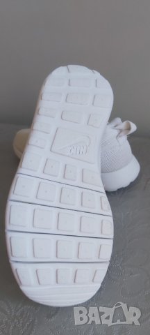 NIKE 31 номер оригинални , снимка 2 - Детски маратонки - 36743310
