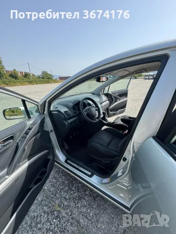 Toyota Corolla Verso, снимка 6 - Автомобили и джипове - 55857733