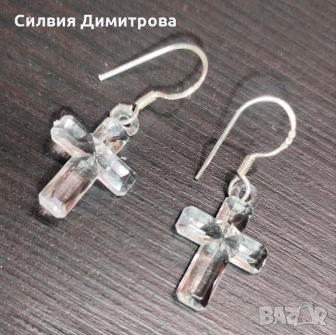 Сребърни обеци с кръстчета, снимка 1