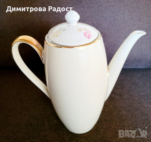 Порцеланови чайници с капаче! Състояние използвано като ново без забележки! , снимка 2 - Сервизи - 44693784