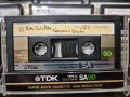 Куфарче с 56 бр. японски аудио касети TDK SA90 "златни" - TYPE II с хубава музика + ПОДАРЪК, снимка 8