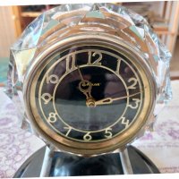 Руски часовник Маяк, снимка 1 - Други ценни предмети - 37196201