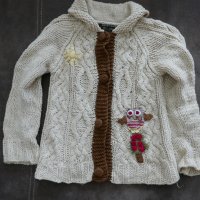 Жилетка 6-7 г, снимка 1 - Детски пуловери и жилетки - 34174902
